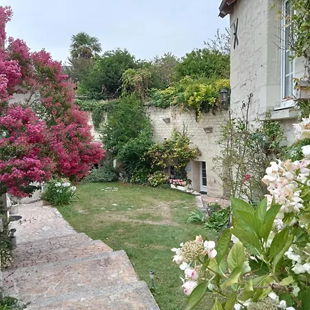 Esprit Troglo Villa Beaumont-en-Veron Exterior photo